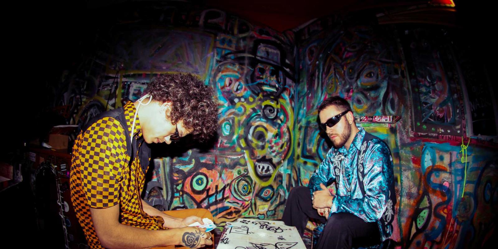 Simas &amp; gggguerra